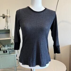 Grey‎ women’s flannel - size XS